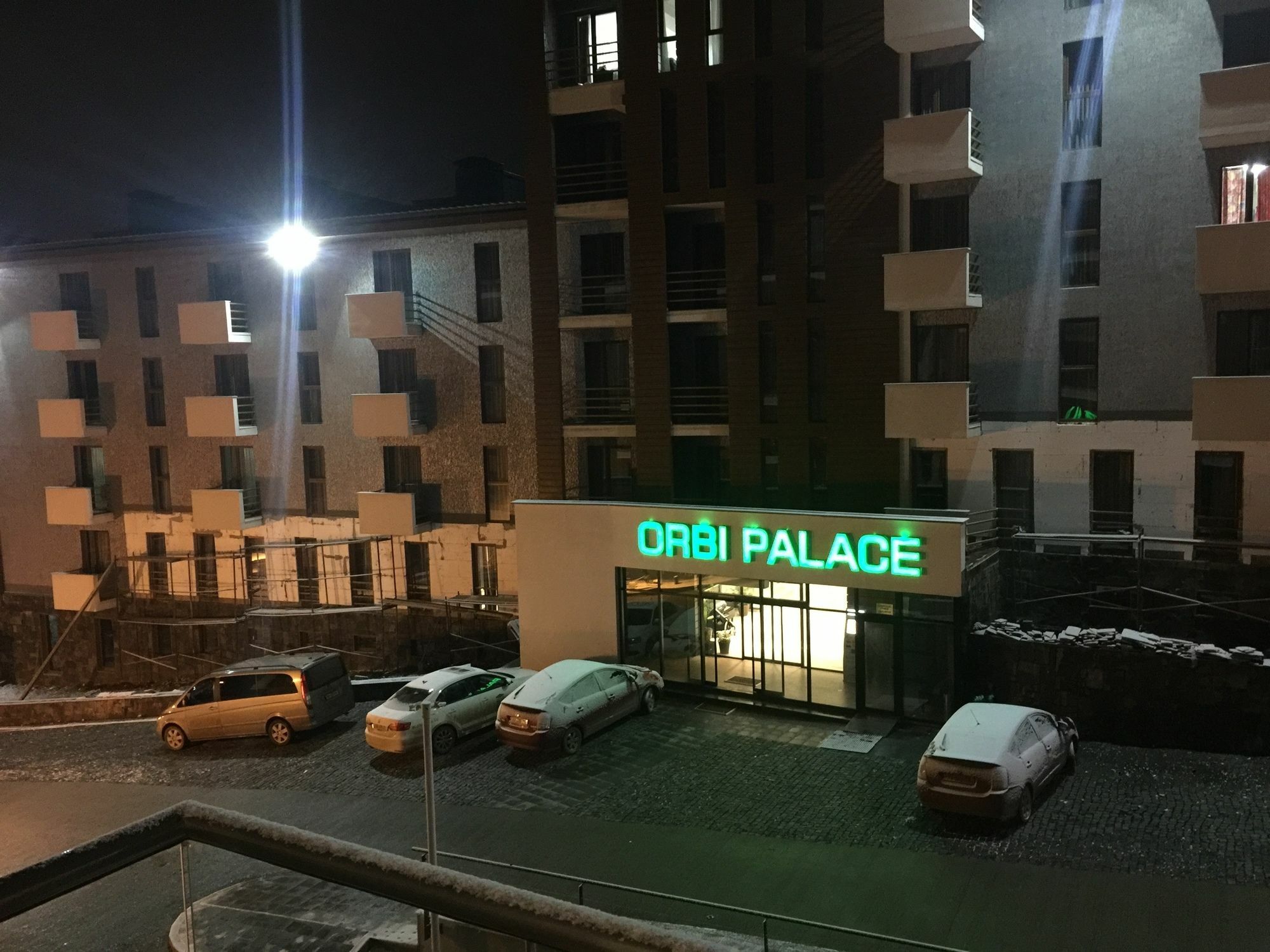 Orbi Palace Aparthotel บาคูเรียนี ภายนอก รูปภาพ